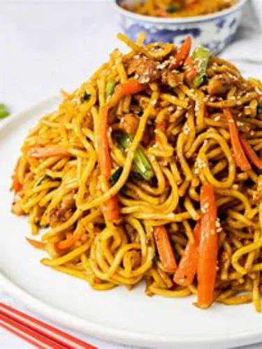 CHICKEN NOODLES